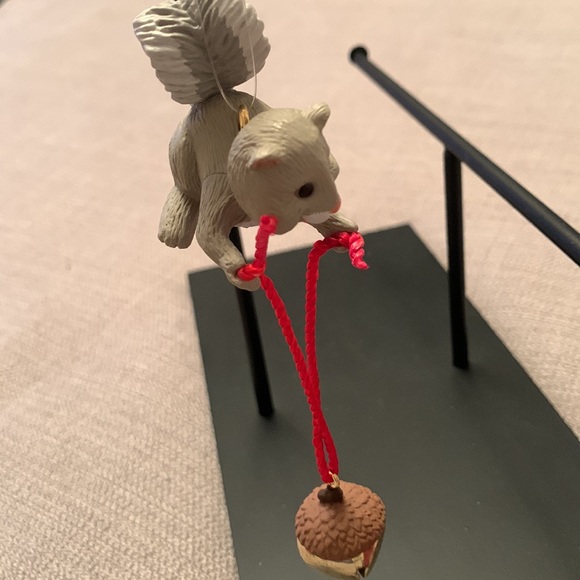 Hallmark Keepsake Ornament JINGLE BELL JESTER 1997 with Original Box - Picture 8 of 9